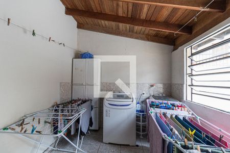 Casa à venda com 205m², 3 quartos e 3 vagasLavanderia