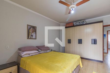 Casa à venda com 205m², 3 quartos e 3 vagasSuite