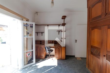 Casa à venda com 250m², 2 quartos e 2 vagasQuarto 01 