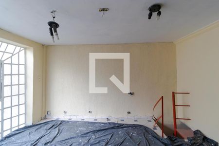 Casa à venda com 250m², 2 quartos e 2 vagasEscritório