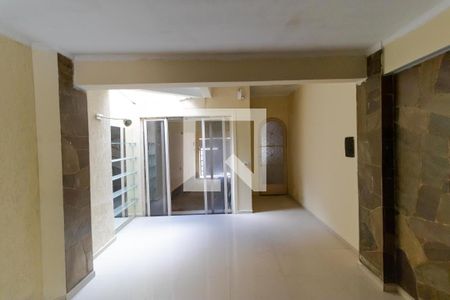 Sala 01 de casa à venda com 2 quartos, 250m² em Centro, Campinas