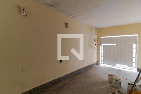 Casa à venda com 250m², 2 quartos e 2 vagasGaragem