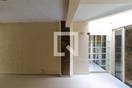 Sala 01 de casa à venda com 2 quartos, 250m² em Centro, Campinas