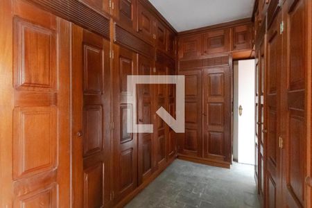 Casa à venda com 250m², 2 quartos e 2 vagasCloset do Quarto 02