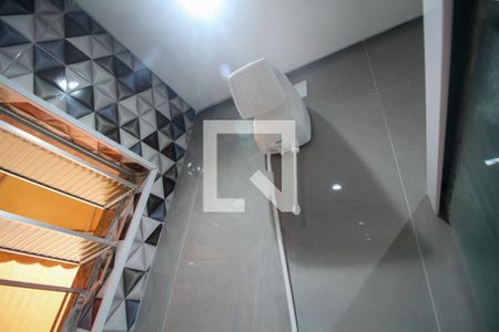 Casa à venda com 100m², 3 quartos e 4 vagasBanheiro 1