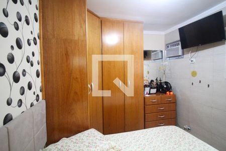 Casa à venda com 100m², 3 quartos e 4 vagasQuarto Suíte