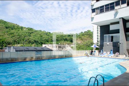 Apartamento à venda com 96m², 3 quartos e 1 vagaÁrea comum - Piscina