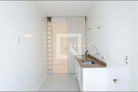 Apartamento à venda com 96m², 3 quartos e 1 vagaCozinha