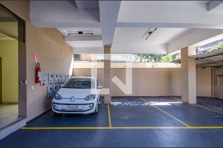 Garagem de apartamento para alugar com 3 quartos, 70m² em Padre Eustáquio, Belo Horizonte