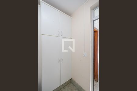 Quarto de Serviço de apartamento para alugar com 3 quartos, 70m² em Padre Eustáquio, Belo Horizonte