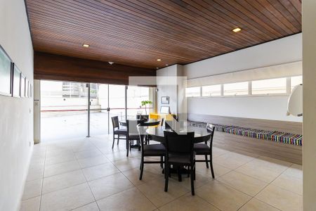 Apartamento à venda com 71m², 2 quartos e 1 vagaÁrea comum - Salão de festas