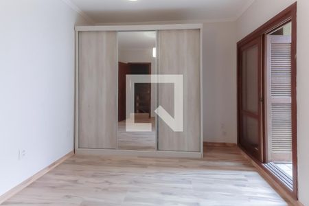 Casa à venda com 230m², 3 quartos e 3 vagas Casa à venda com 230m², 3 quartos e 3 vagasQuarto 1