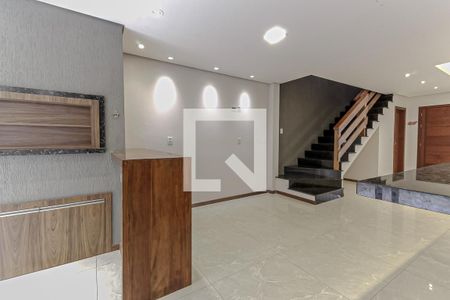 Sala de casa à venda com 3 quartos, 230m² em Sarandi, Porto Alegre