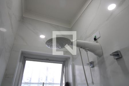 Casa à venda com 500m², 4 quartos e 8 vagasBanheiro social 