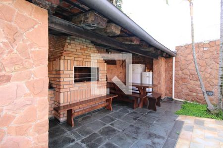 Casa à venda com 500m², 4 quartos e 8 vagasChurrasqueira 