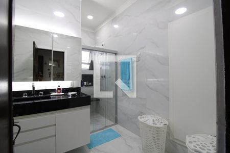 Casa à venda com 500m², 4 quartos e 8 vagasBanheiro social 