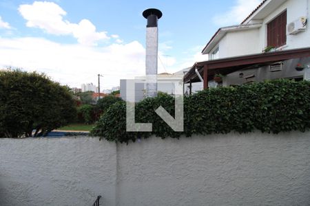 Casa à venda com 500m², 4 quartos e 8 vagasVista da suíte 3 