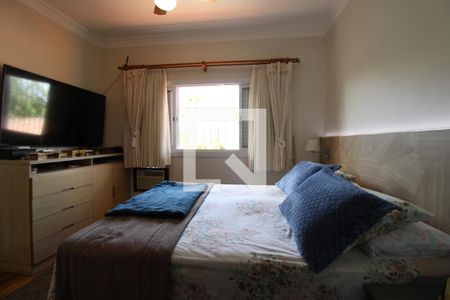 Casa à venda com 500m², 4 quartos e 8 vagasSuíte 1 