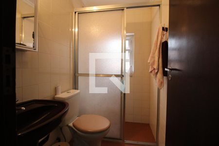 Casa à venda com 500m², 4 quartos e 8 vagasBanheiro de serviço
