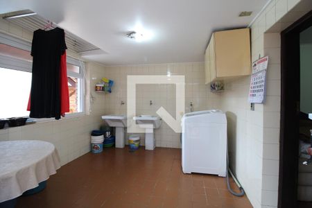 Casa à venda com 500m², 4 quartos e 8 vagasLavanderia 