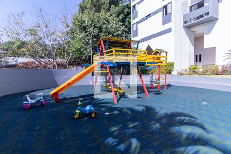 Apartamento para alugar com 75m², 3 quartos e 1 vagaÁrea Comum - Playground