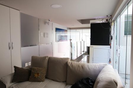 Casa à venda com 5 quartos, 250m² em Vila Floresta, Santo André