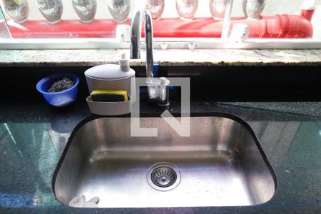 Casa à venda com 250m², 5 quartos e 2 vagasCozinha Pia