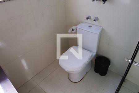 Casa à venda com 250m², 5 quartos e 2 vagasSuite