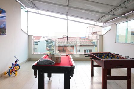 Casa à venda com 250m², 5 quartos e 2 vagasSala de jogos da Cobertura