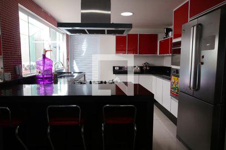 Casa à venda com 250m², 5 quartos e 2 vagasCozinha