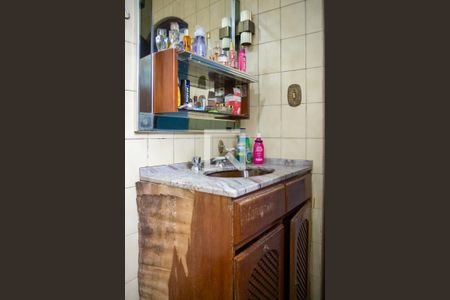 Casa à venda com 210m², 4 quartos e 3 vagasBanheiro da Suíte