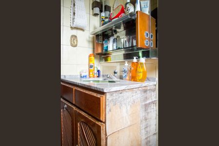Casa à venda com 210m², 4 quartos e 3 vagasBanheiro Social 2