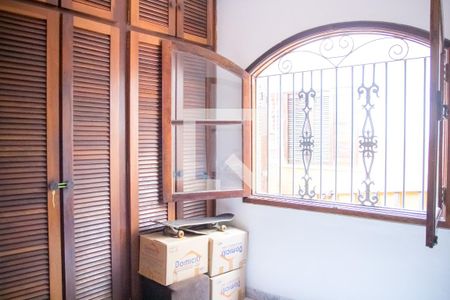 Casa à venda com 210m², 4 quartos e 3 vagasQuarto 2