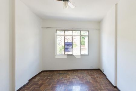 Apartamento à venda com 92m², 3 quartos e 1 vagaSala