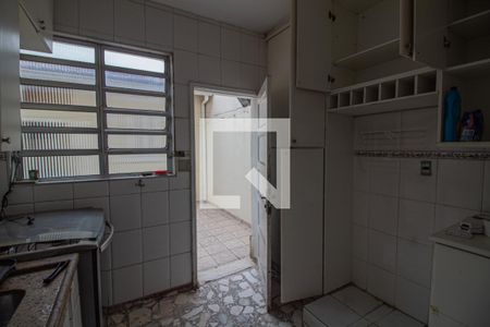 Casa de condomínio à venda com 120m², 3 quartos e 2 vagas