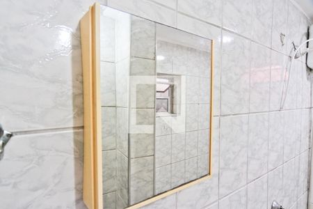 Banheiro de casa para alugar com 1 quarto, 100m² em Vila Primavera, São Paulo