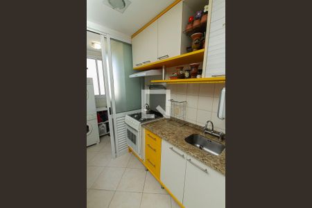 Apartamento à venda com 68m², 2 quartos e 2 vagasCozinha