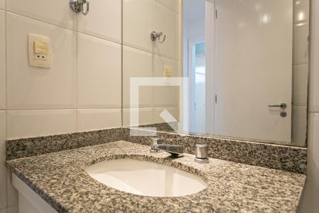 Apartamento para alugar com 80m², 3 quartos e 2 vagasBanheiro Social