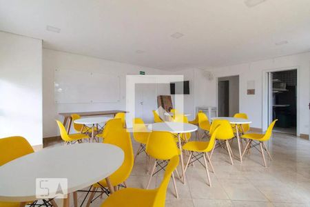 Apartamento para alugar com 80m², 3 quartos e 2 vagasÁrea comum - Salão de festas