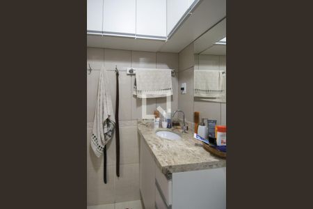 Apartamento para alugar com 48m², 2 quartos e 1 vagaBanheiro Social