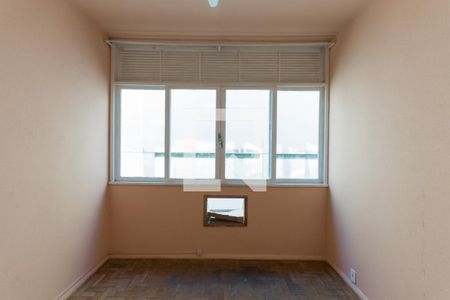 Quarto de apartamento para alugar com 2 quartos, 45m² em Grajaú, Rio de Janeiro