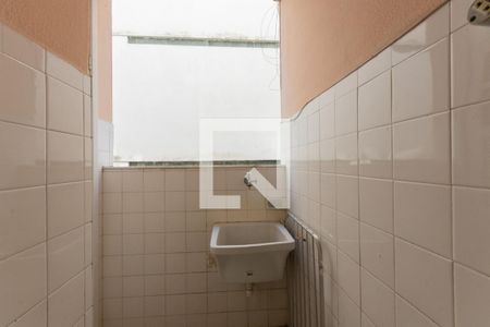 Apartamento para alugar com 45m², 2 quartos e sem vaga Apartamento para alugar com 45m², 2 quartos e sem vagaÁrea de Serviço