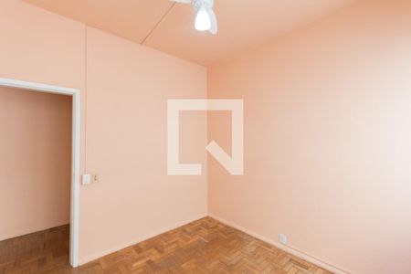 Quarto de apartamento para alugar com 2 quartos, 45m² em Grajaú, Rio de Janeiro