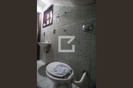 Casa à venda com 180m², 3 quartos e 2 vagasLavabo 