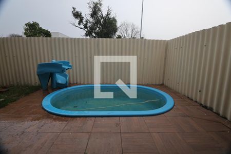 Casa à venda com 180m², 3 quartos e 2 vagasPiscina