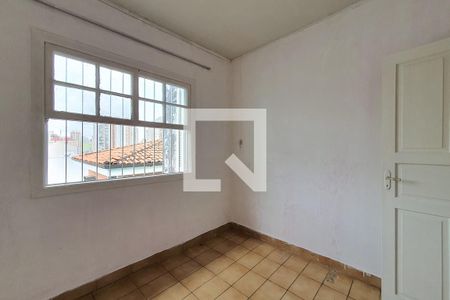 Casa à venda com 200m², 4 quartos e sem vaga Casa à venda com 200m², 4 quartos e sem vagaQuarto 3