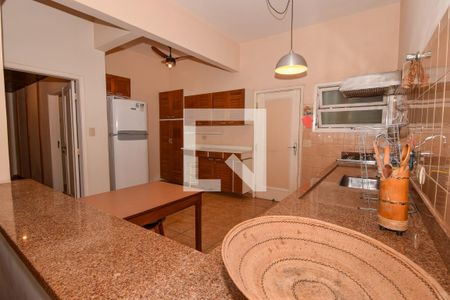 Cozinha de apartamento para alugar com 3 quartos, 185m² em Vila Alzira, Guarujá