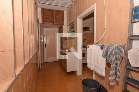 Apartamento para alugar com 185m², 3 quartos e 2 vagas Apartamento para alugar com 185m², 3 quartos e 2 vagasÁrea de Serviço