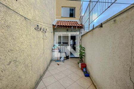 Casa à venda com 135m², 4 quartos e 4 vagas Casa à venda com 135m², 4 quartos e 4 vagasLavanderia