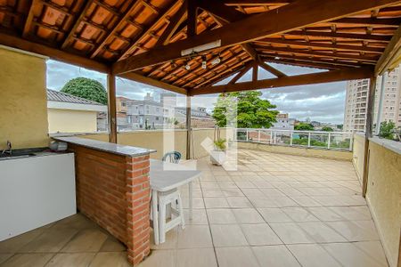 Casa à venda com 135m², 4 quartos e 4 vagas Casa à venda com 135m², 4 quartos e 4 vagasChurraqueira